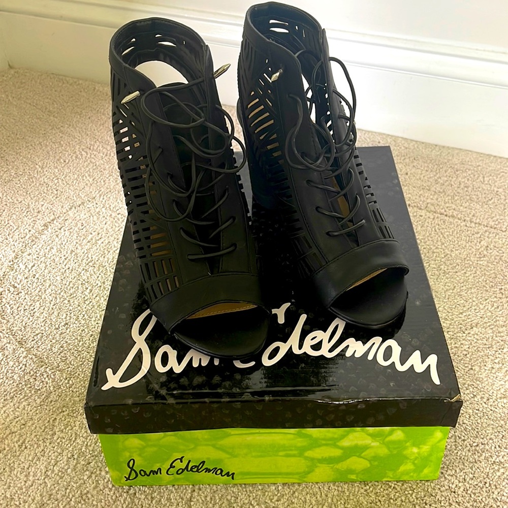 Sam Edelman Rocco, Black Nappa Size 6.5